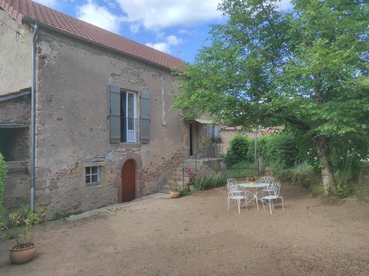 Gite Le Vieux Perrin Villa Andelaroche Exteriör bild